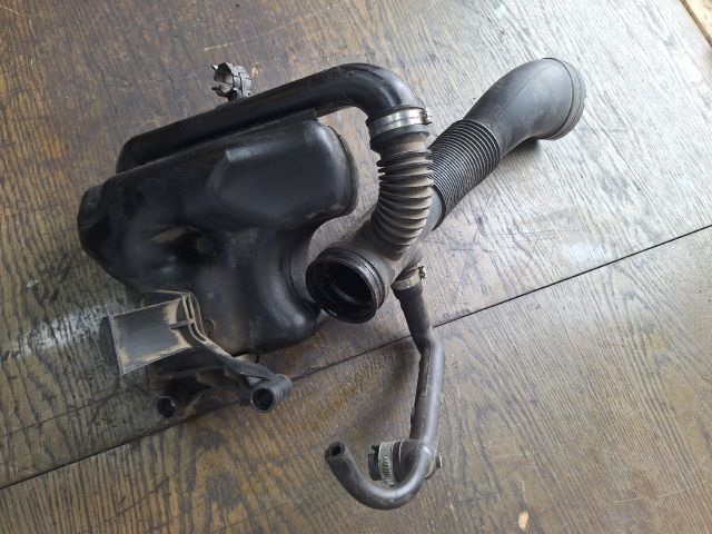 bontott FIAT BRAVA Szívás Zaj Csökkentő Doboz