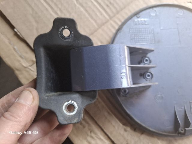 bontott FIAT BRAVA Tankajtó