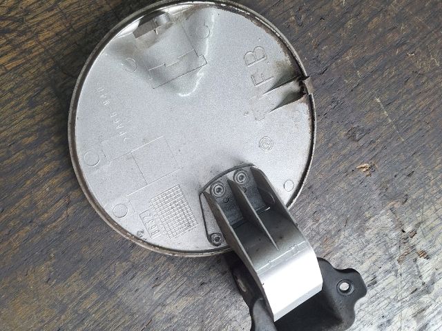 bontott FIAT BRAVA Tankajtó