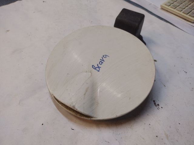 bontott FIAT BRAVA Tankajtó