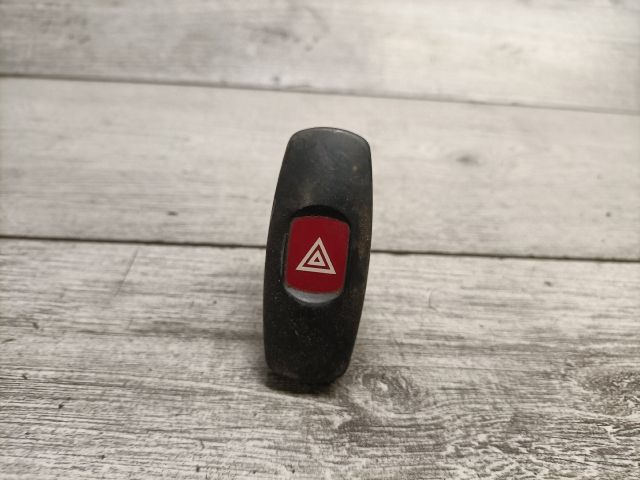 bontott FIAT BRAVA Vészvillogó Kapcsoló