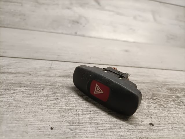 bontott FIAT BRAVA Vészvillogó Kapcsoló