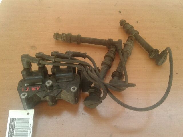 bontott FIAT BRAVO Gyújtáselosztó és Gyertya Kábel