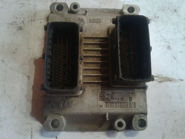 bontott FIAT BRAVO Motorvezérlő