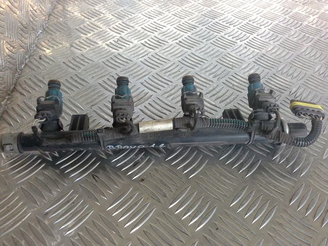 bontott FIAT BRAVO Porlasztó (1 db)