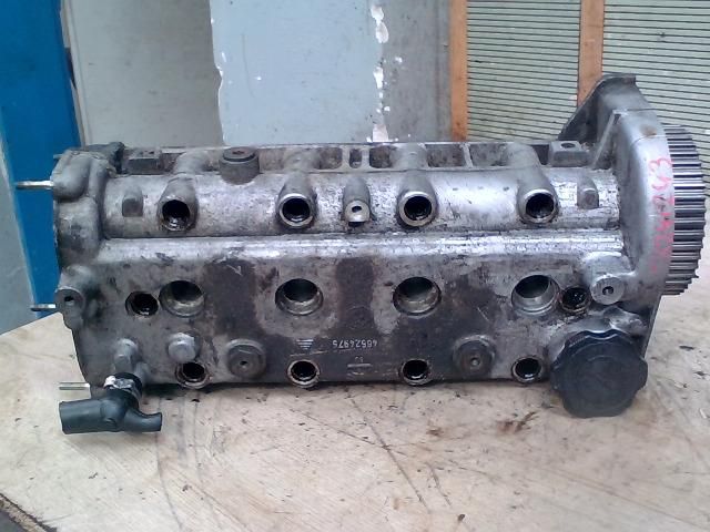 bontott FIAT BRAVO Vezérműtengely Házzal