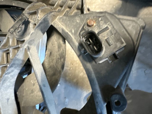 bontott FIAT BRAVO Hűtőventilátor