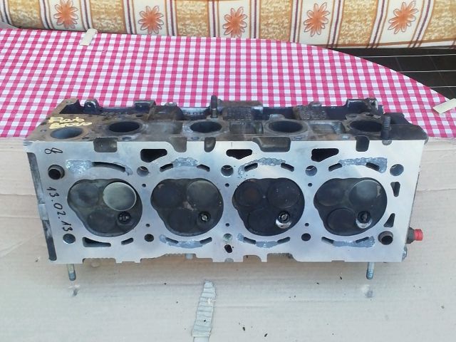 bontott FIAT BRAVO Hengerfej