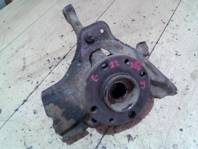 bontott FIAT BRAVO Jobb első Csonkállvány Kerékaggyal