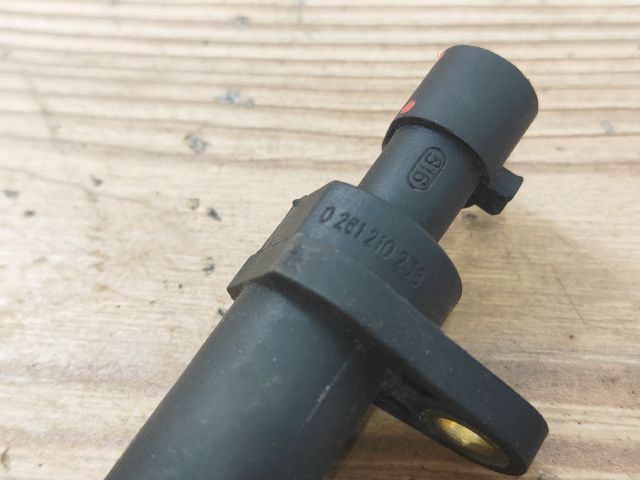 bontott FIAT BRAVO Főtengely Fordulatszám Jeladó