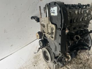 bontott FIAT BRAVO Motor (Fűzött blokk hengerfejjel)