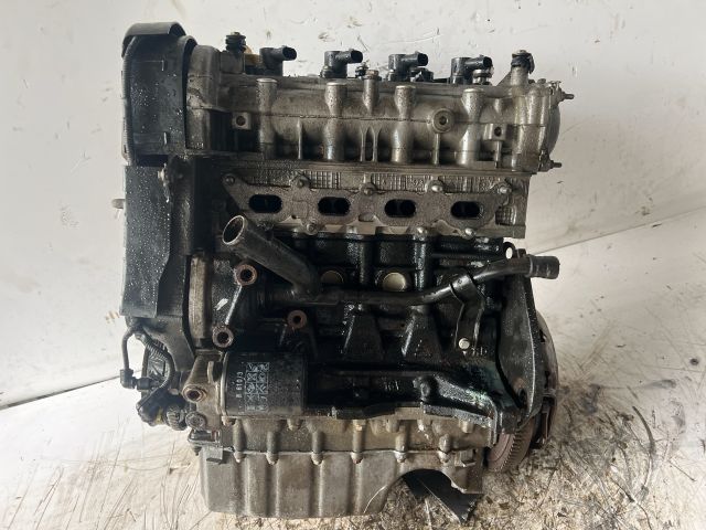 bontott FIAT BRAVO Motor (Fűzött blokk hengerfejjel)