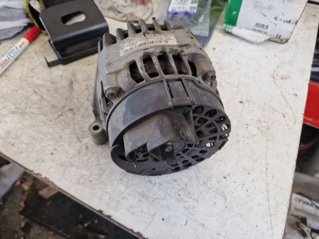bontott FIAT BRAVO Generátor