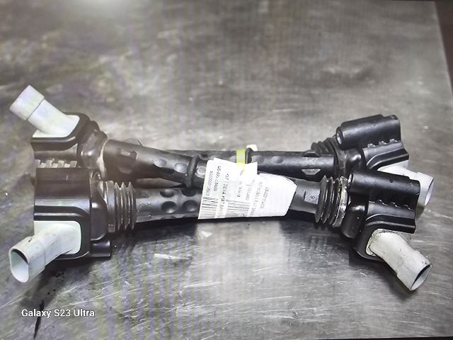 bontott FIAT BRAVO Porlasztó Sor / Híd