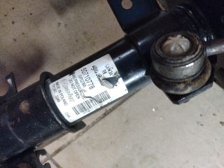 bontott FIAT BRAVO Bal első Gólyaláb (Lengécsillapító, Rugó)