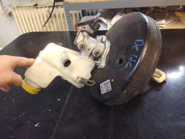 bontott FIAT BRAVO Fékrásegítő