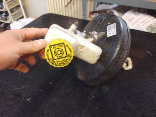 bontott FIAT BRAVO Fékrásegítő