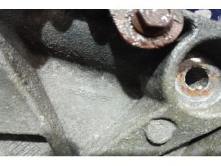 bontott FIAT BRAVO Generátor Tartó Bak