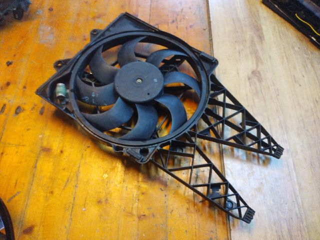 bontott FIAT BRAVO Hűtőventilátor
