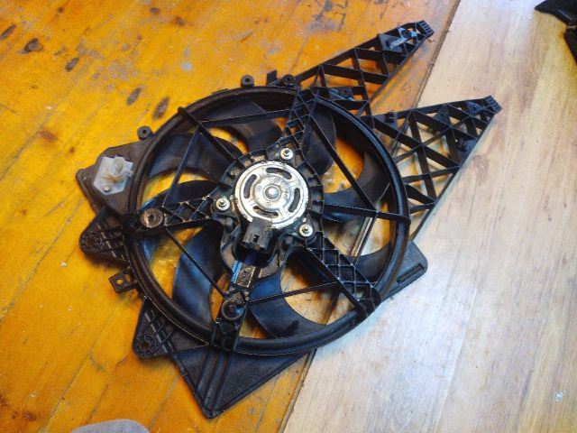 bontott FIAT BRAVO Hűtőventilátor