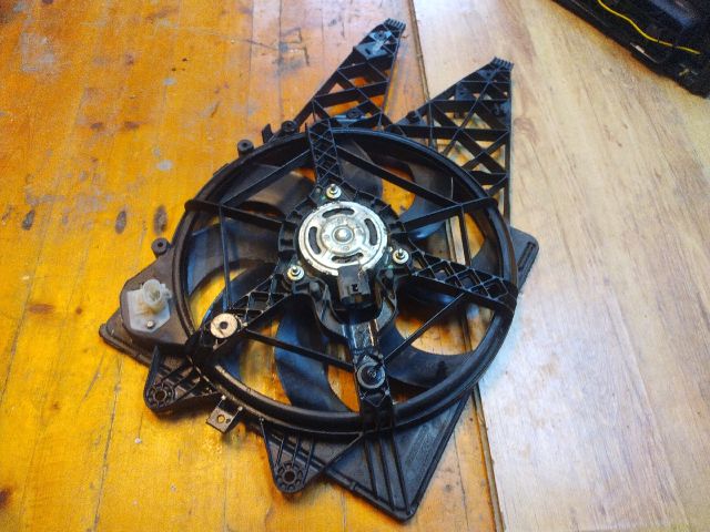 bontott FIAT BRAVO Hűtőventilátor