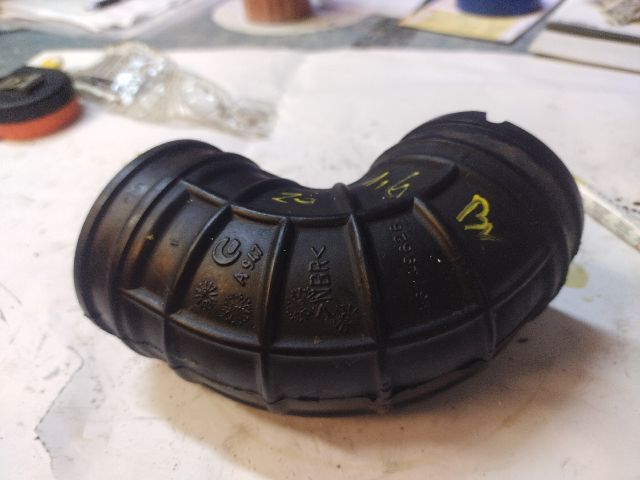 bontott FIAT BRAVO Légbeömlő Cső