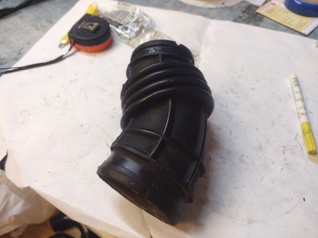 bontott FIAT BRAVO Légbeömlő Cső