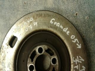 bontott FIAT BRAVO Főtengely Szíjtárcsa