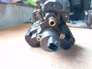 bontott FIAT BRAVO Nagynyomású Szivattyú