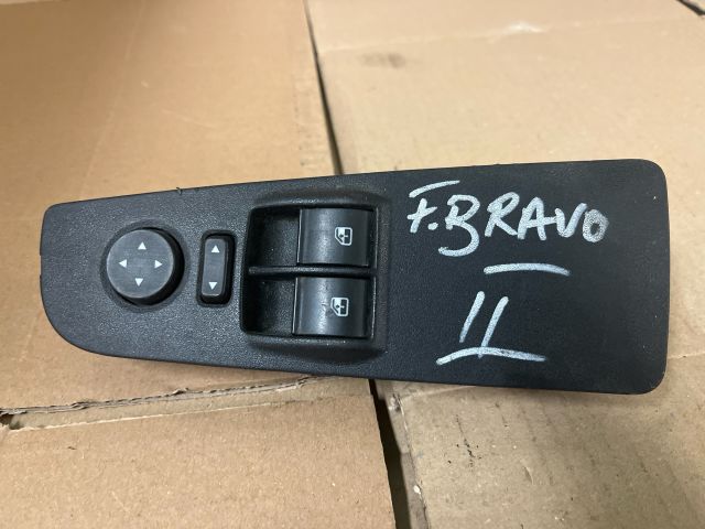 bontott FIAT BRAVO Ablakemelő és Tükör Kapcsoló