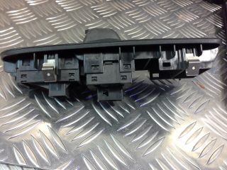 bontott FIAT BRAVO Ablakemelő Kapcsoló (Pozíciófüggetlen)