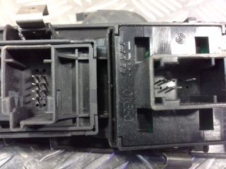 bontott FIAT BRAVO Ablakemelő Kapcsoló (Pozíciófüggetlen)