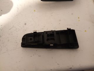 bontott FIAT BRAVO Bal első Ablakemelő Kapcsoló