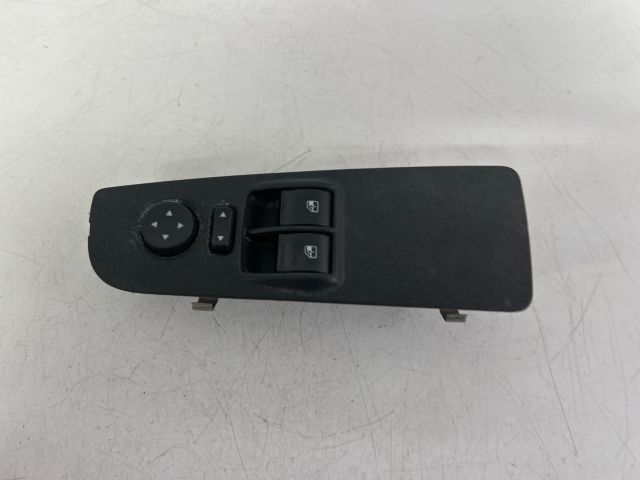 bontott FIAT BRAVO Bal első Ablakemelő Kapcsoló