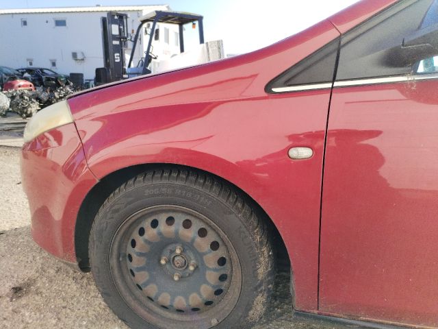 bontott FIAT BRAVO Bal első Sárvédő