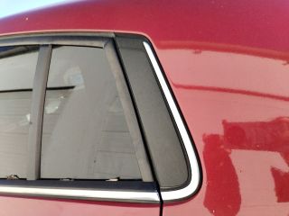 bontott FIAT BRAVO Bal hátsó Fixüveg (Ajtóban)