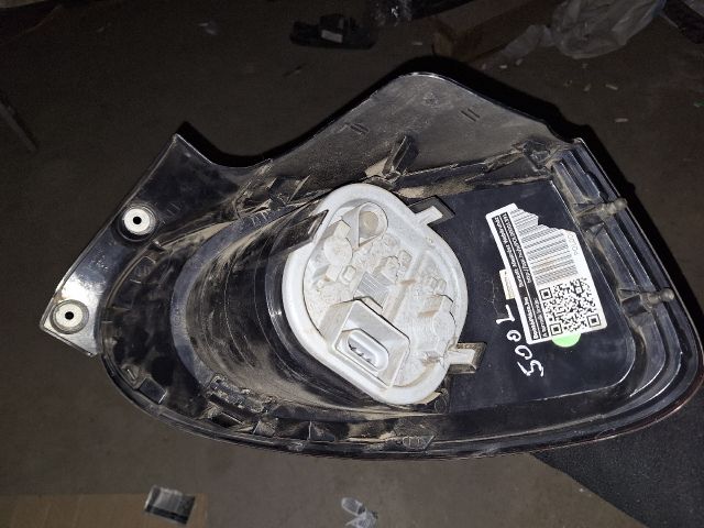 bontott FIAT BRAVO Bal Hátsó Lámpa