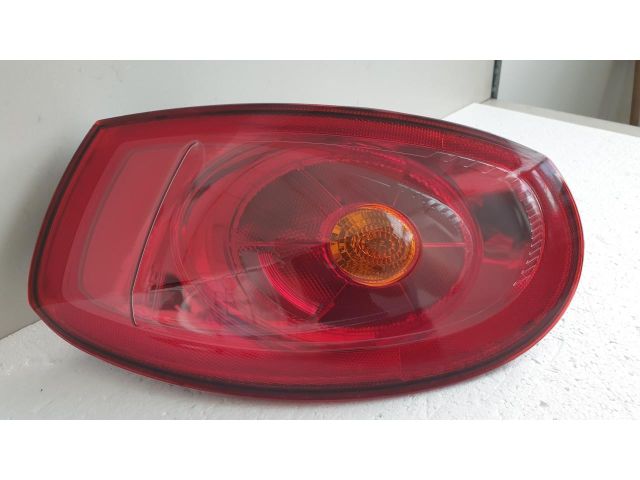 bontott FIAT BRAVO Bal Külső Hátsó Lámpa