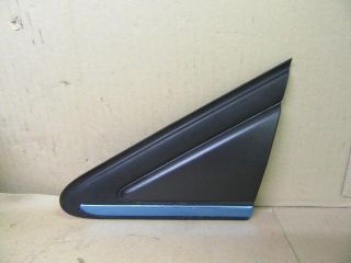 bontott FIAT BRAVO Bal Sárvédő Csavar Burkolat