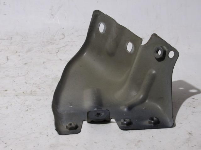 bontott FIAT BRAVO Bal Sárvédő Oldaltartó