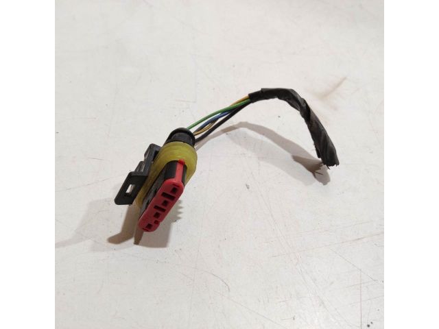 bontott FIAT BRAVO Csatlakozó