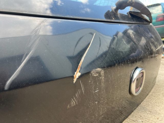 bontott FIAT BRAVO Csomagtérajtó (Részeivel)