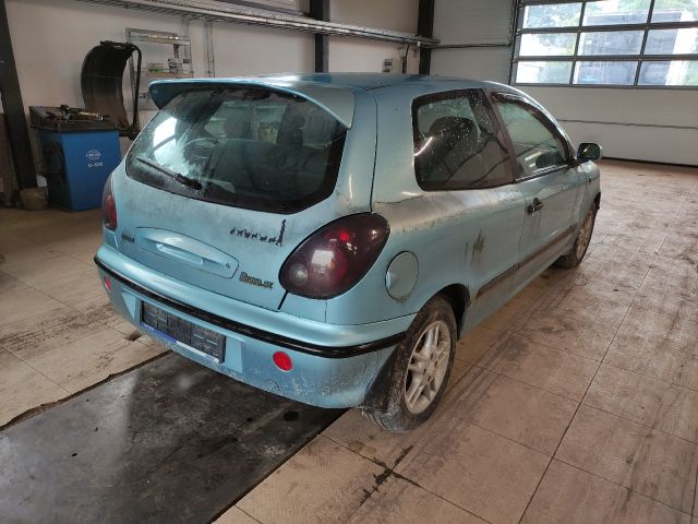 bontott FIAT BRAVO Csomagtérajtó (Üres lemez)