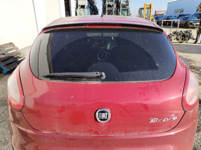 bontott FIAT BRAVO Csomagtérajtó (Üres lemez)