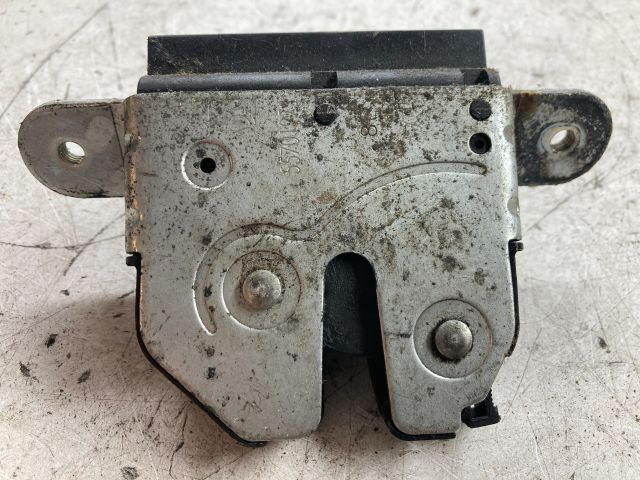 bontott FIAT BRAVO Csomagtérajtó Zárszerkezet