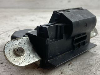 bontott FIAT BRAVO Csomagtérajtó Zárszerkezet