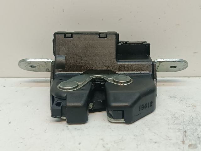 bontott FIAT BRAVO Csomagtérajtó Zárszerkezet