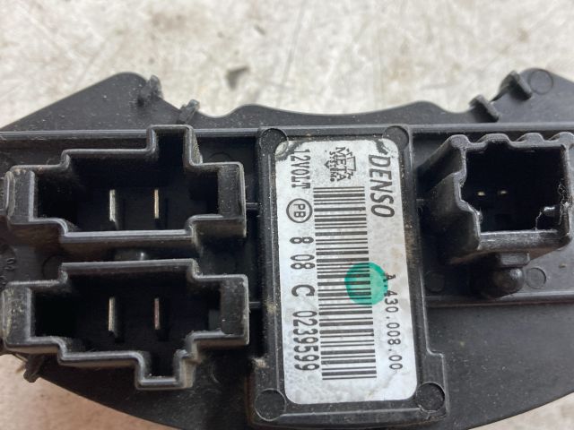 bontott FIAT BRAVO Előtét Ellenállás Fűtőmotor