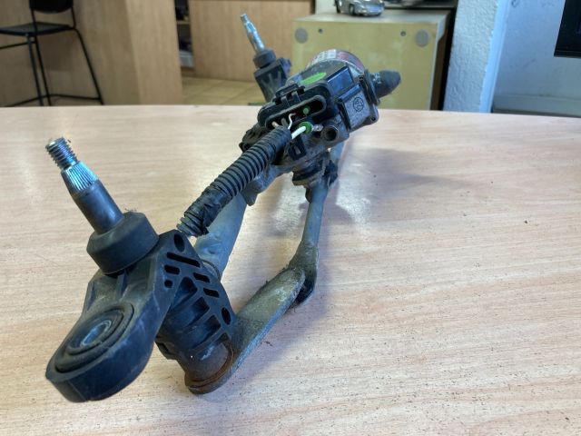 bontott FIAT BRAVO Első Ablaktörlő Szerkezet Motorral