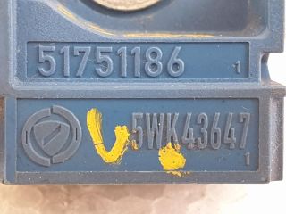 bontott FIAT BRAVO Első Középső Ütközés Érzékelő (Homlokfalon)